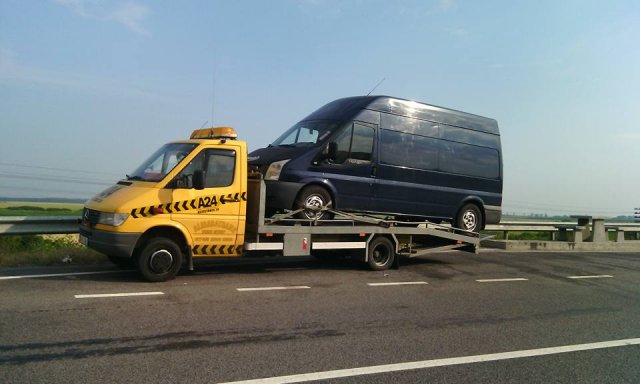 Tractari Autoutilitare, Camioane Satu Mare & Servicii de Asistenta Rutiera
